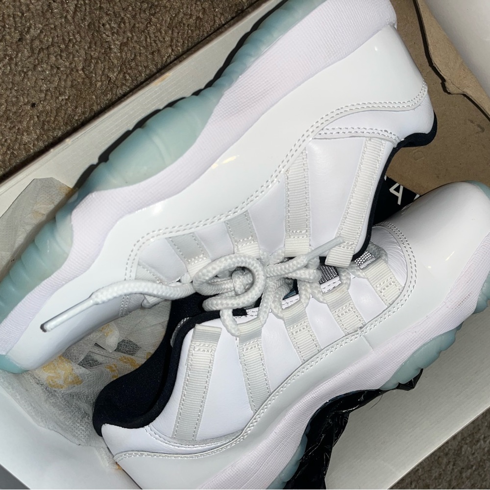 Jordan 11 Legend Blues GS